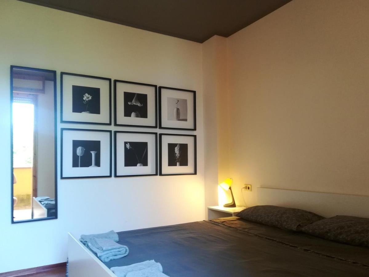 Appartamento Con Terrazza ลีโด เดลเล นาซิโอนี ภายนอก รูปภาพ