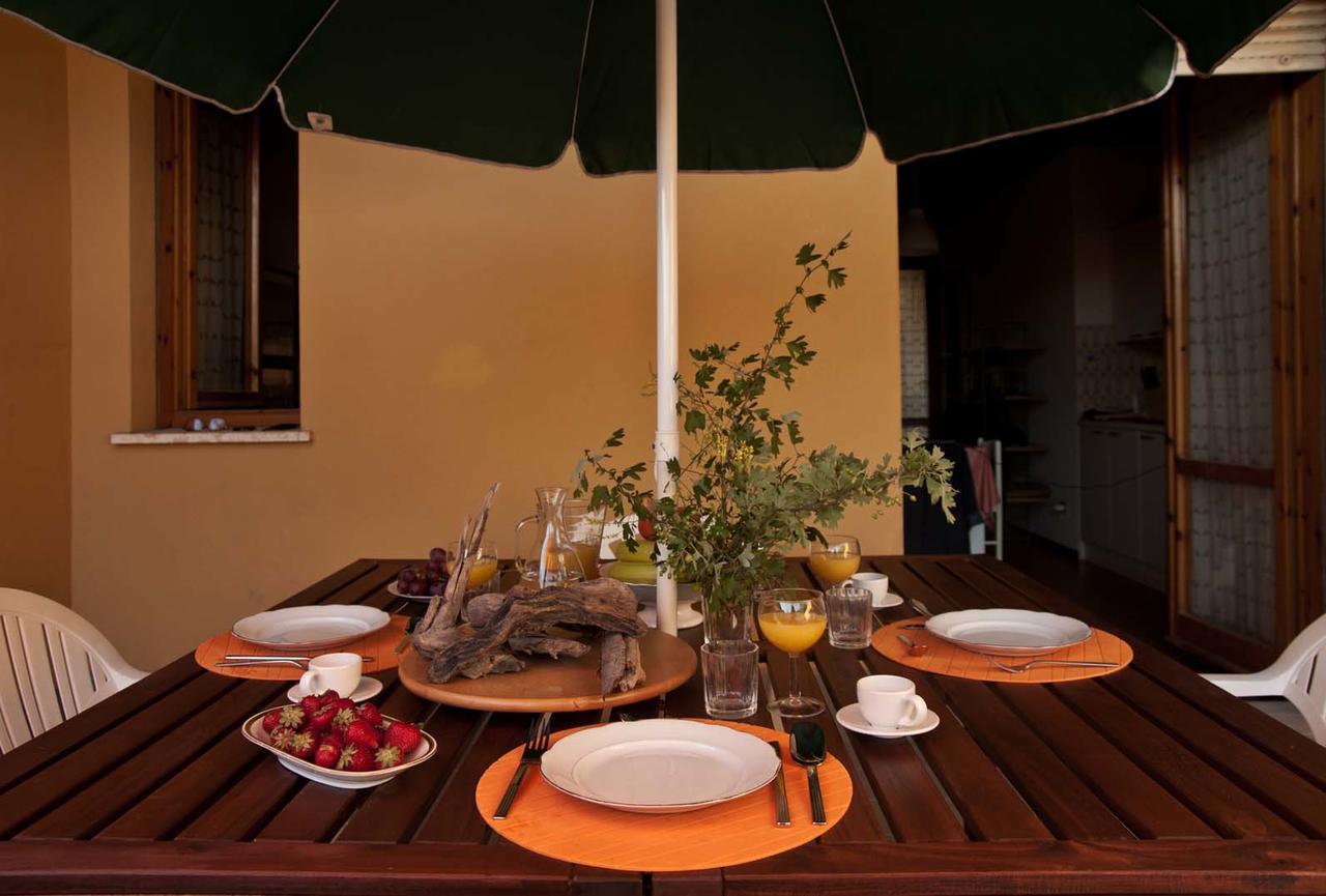 Appartamento Con Terrazza ลีโด เดลเล นาซิโอนี ภายนอก รูปภาพ